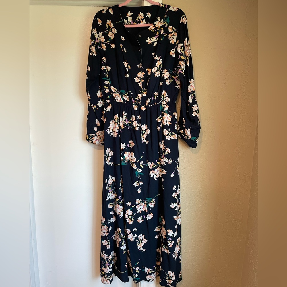 Navy flowered dress, Size XL